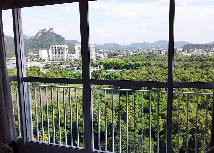 Flat Top E Perfeito Inteiro Na Barra Da Tijuca Com Cozinha, Lavanderia, Garagem E Wi Fi